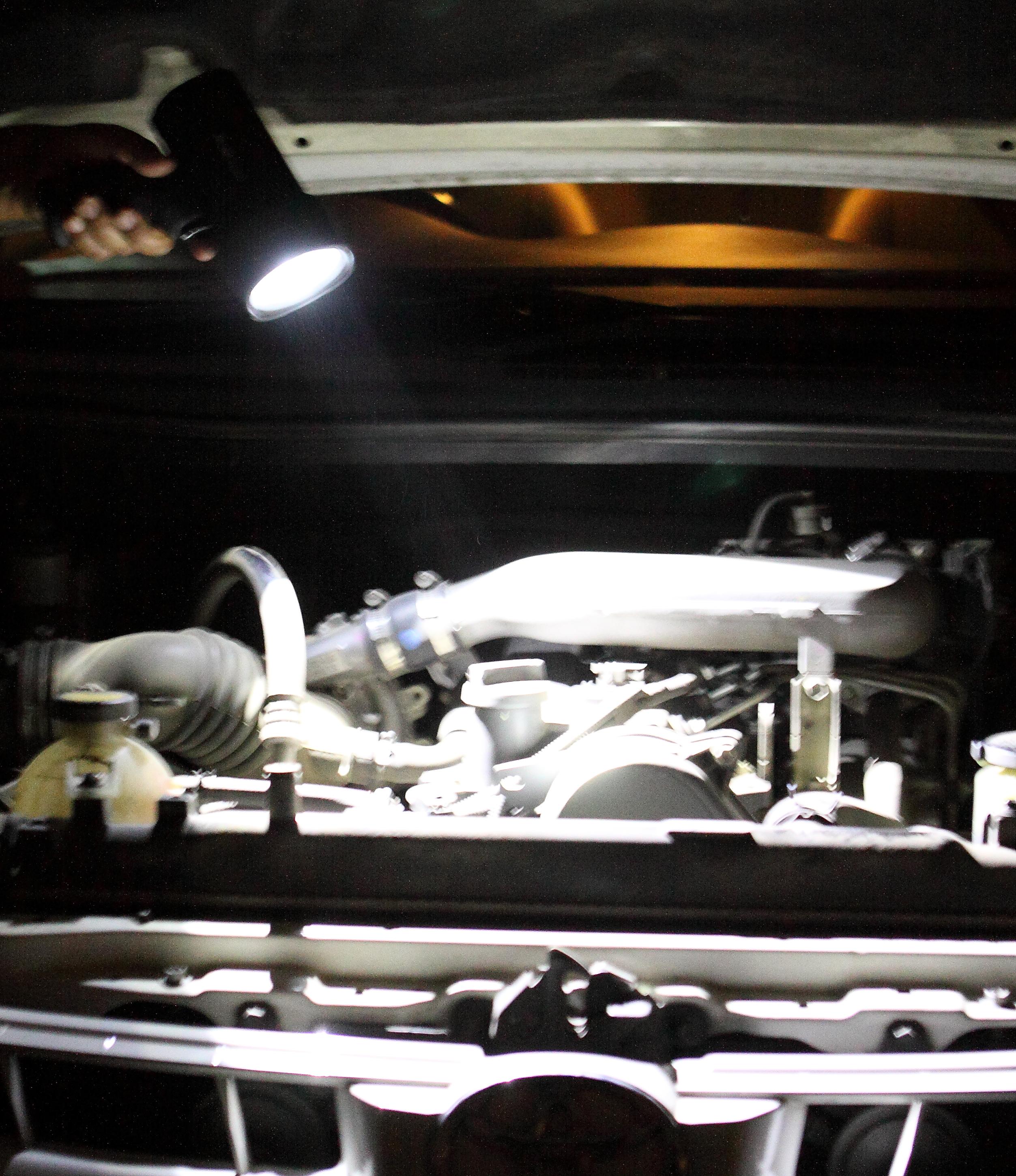 LED-400 - BODOVÁ LED SVÍTILNA