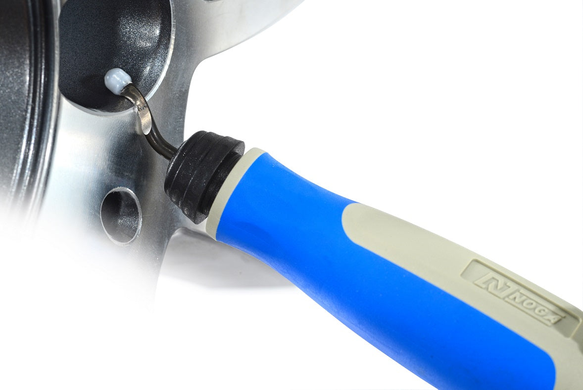 BS9110 - WITH PROTECTIVE CAP