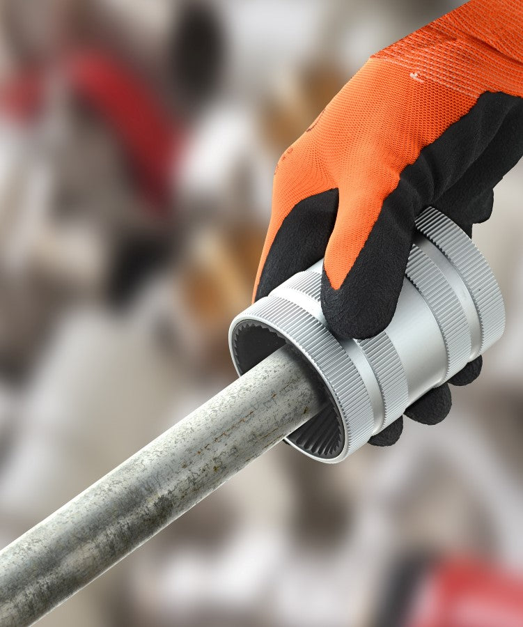 SP8200 - KOVOVÝ VÝSTRUŽNÍK NOGA